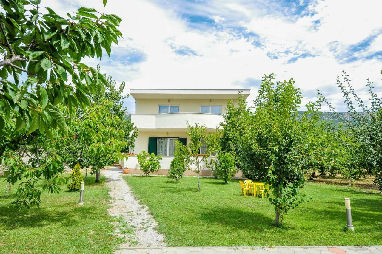 Villa Katarina Каштела Екстер'єр фото